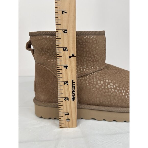 UGG Classic Mini Sparkle Spots Women’s 10 Boots Tan Sheepskin Suede Wool - Picture 16 of 16